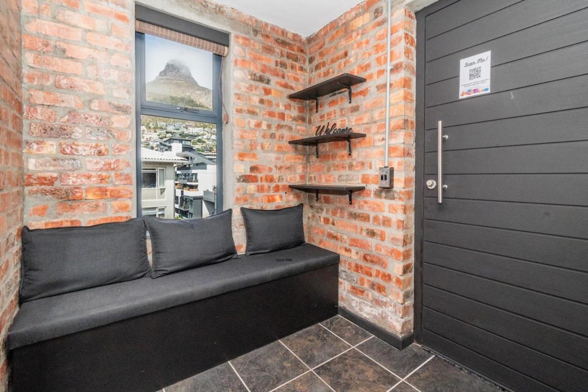 La Rhone Lion's View Retreat Apartment Cape Town